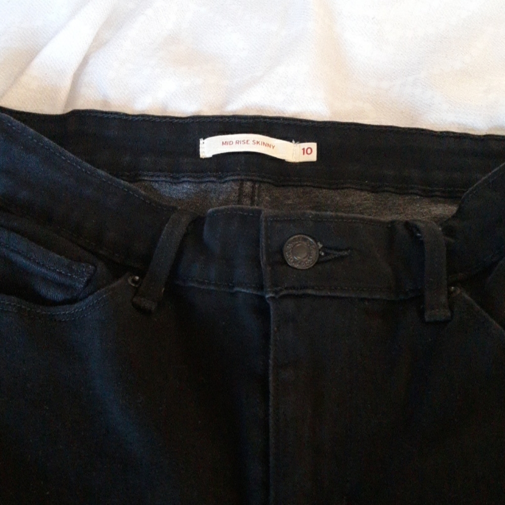 Levi's Black Skinny Jeans